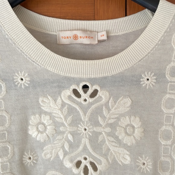 Tory Burch Channing Short Sleeve Cream Embroidered Top, Small - Picture 2 of 3